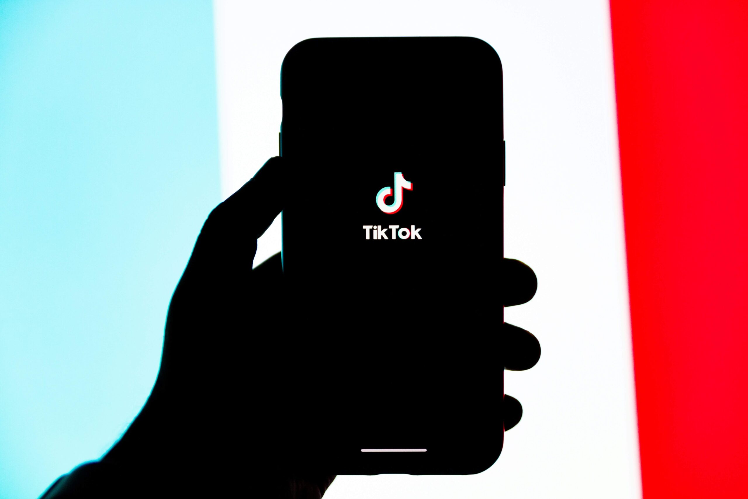 La spesa ai tempi di TikTok: come un algoritmo sta riscrivendo le abitudini d’acquisto degli italiani