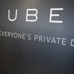 Londra saluta Uber: niente più licenza per l'azienda che raccoglie 500 mila firme contro la decisione