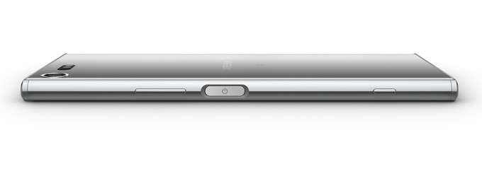 Sony Xperia XZ Premium, il nuovo aggiornamento migliora la ricezione Wi-Fi