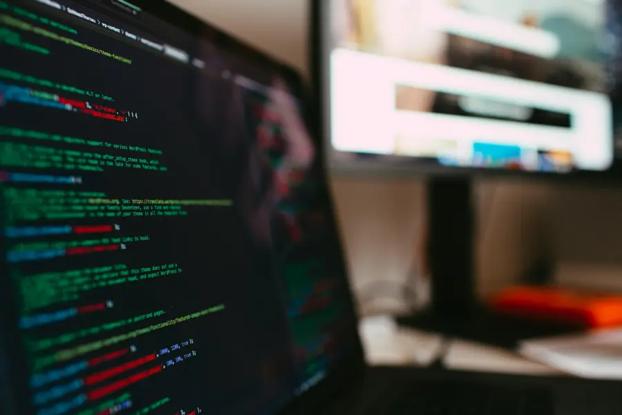 Piattaforme no-code per startup: come scegliere e costruire senza sprechi