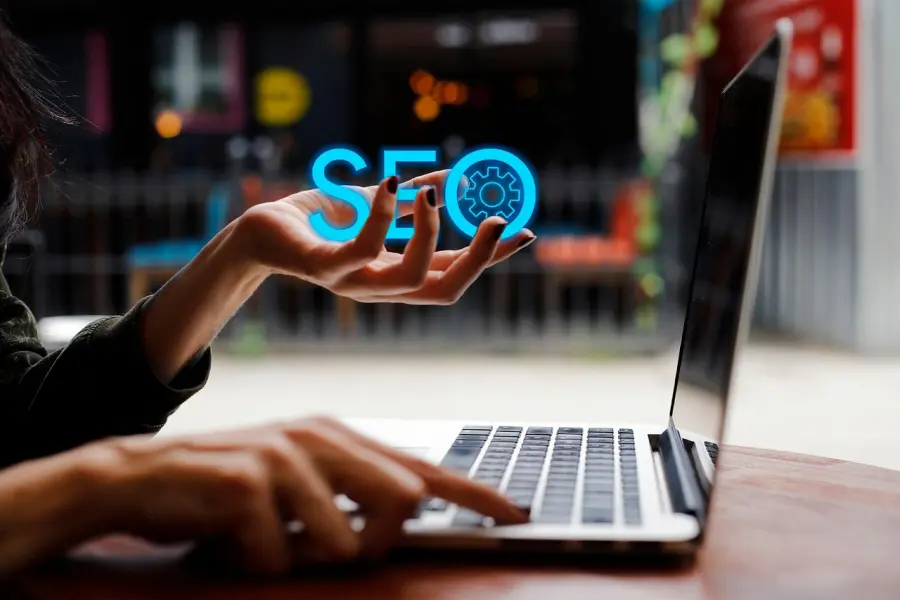 SEO per AI: come riuscire a trovare un posto nelle risposte degli LLM