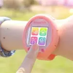 Il Tamagotchi ritorna come Smartwatch