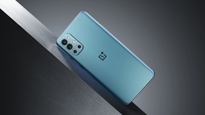 OnePlus 9 e 9 Pro: OxygenOS si aggiorna ancora