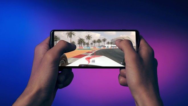 Xperia 5 II è disponibile in preordine in Italia