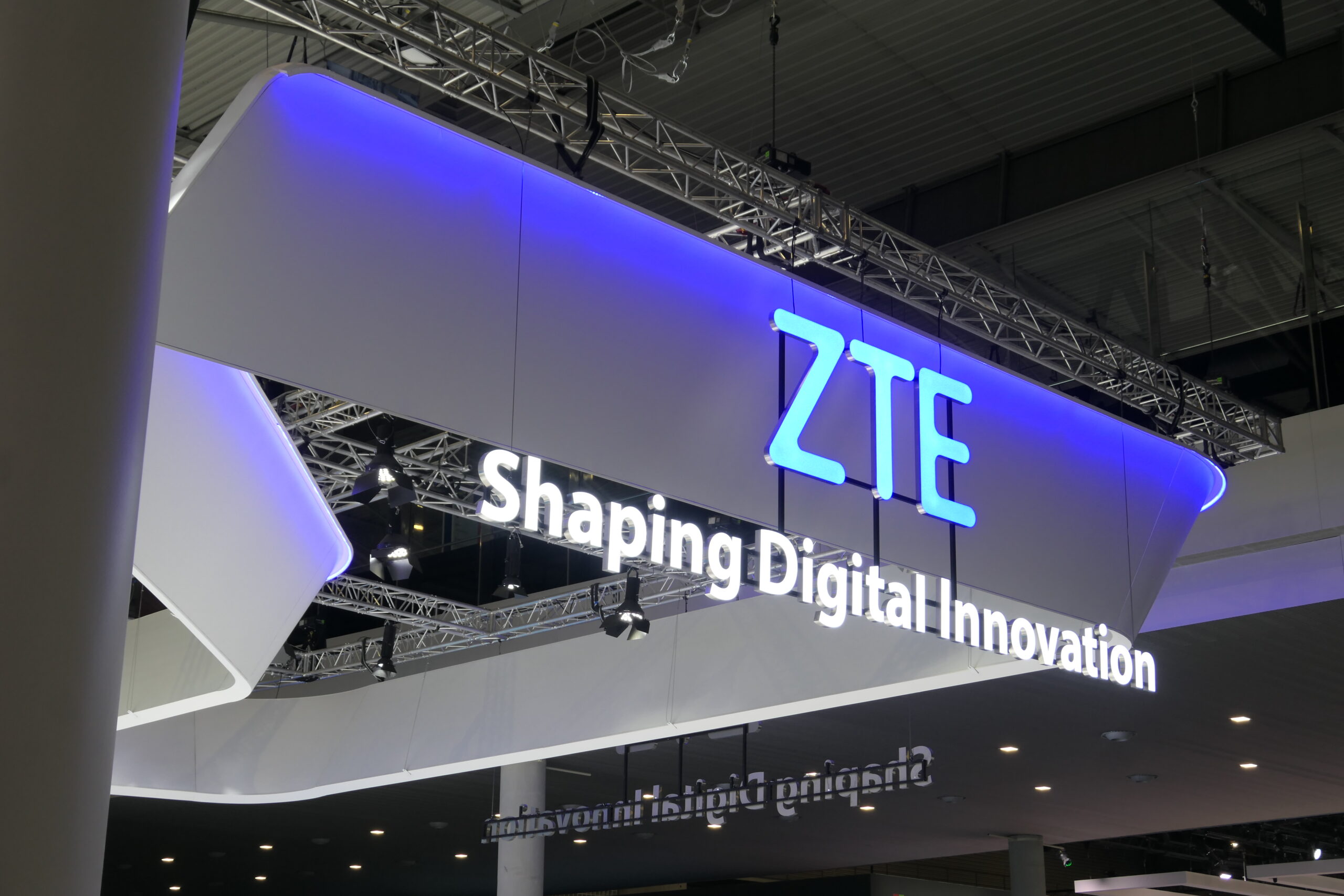 MWC 2023: ZTE presenterà prodotti dedicati all'innovazione digitale