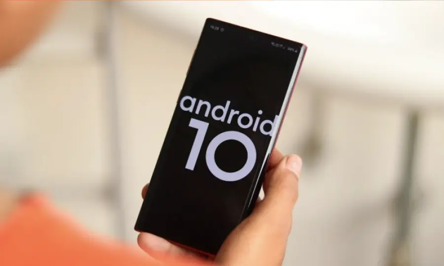 Motorola Moto G7 Power: inizia la distribuzione di Android 10