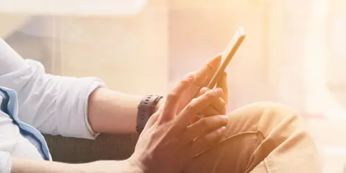 iPhone 2020: tutti con display OLED, ma due con touch integrato