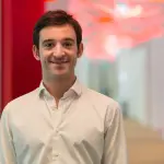 Iliad conferma l'impegno verso la telefonia fissa e promette trasparenza