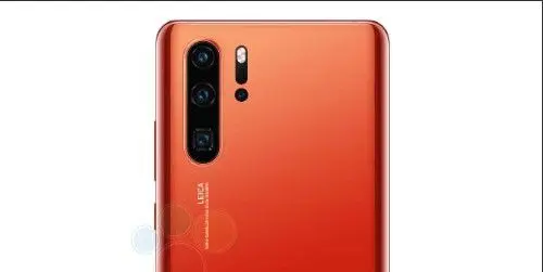 Huawei P30 Pro: prime immagini in rosso Sunrise dello smartphone con zoom 10x