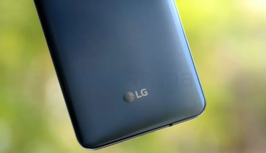 LG G8 ThinQ: una foto svela la possibile durata della batteria