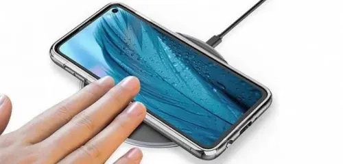 Galaxy S10 Lite caratteristiche ufficiali niente male