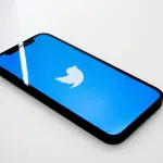 Twitter in arrivo un nuovo servizio per gli account verificati
