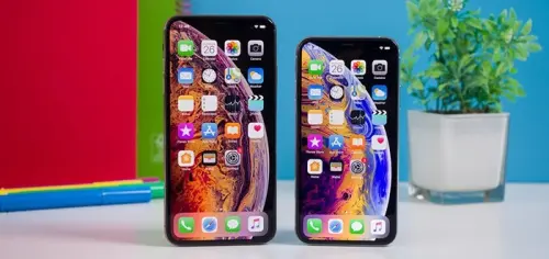 Nuovi iPhone, scendono i prezzi a tre mesi dal lancio