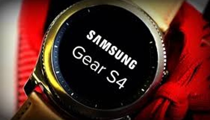 Samsung Galaxy Watch: svelati i due modelli da 1,3