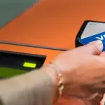 ATM di Milano si apre al Contactless, i biglietti si pagano (anche) con lo smartphone