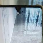 Nubia Z18: il top gamma in nuove immagini mostra una tacca in stile Essential phone