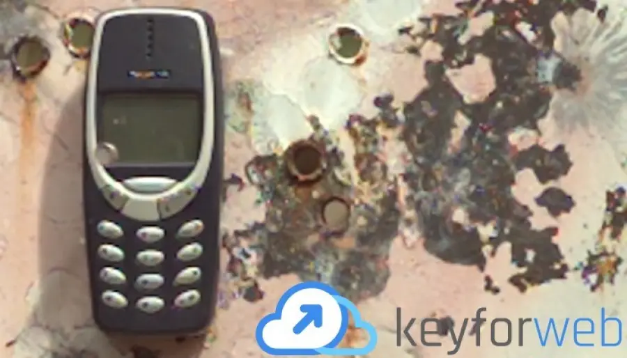 L'indistruttibile Nokia 3310, il cellulare che distrugge anche i proiettili