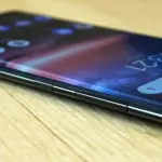 Nokia 8 Sirocco fa il suo ingresso ufficiale in Italia