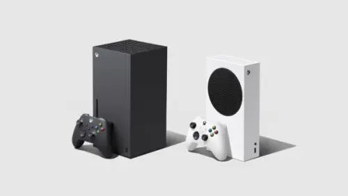 Xbox Series X: una variante bianca nel nuovo spot di Logitech