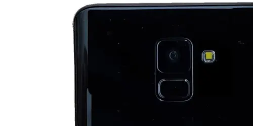 Galaxy A8 2018 segue gli ultimi top con le patch di sicurezza Android di aprile