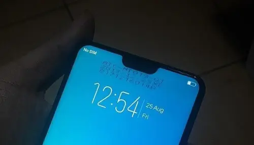 Vivo V9 Youth in un dummy phone senza segreti