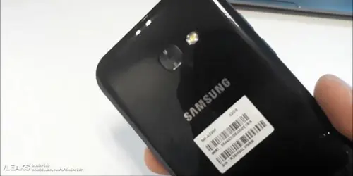 Galaxy A5 2017, finalmente Android 8.0 Oreo: si parte dalla Russia