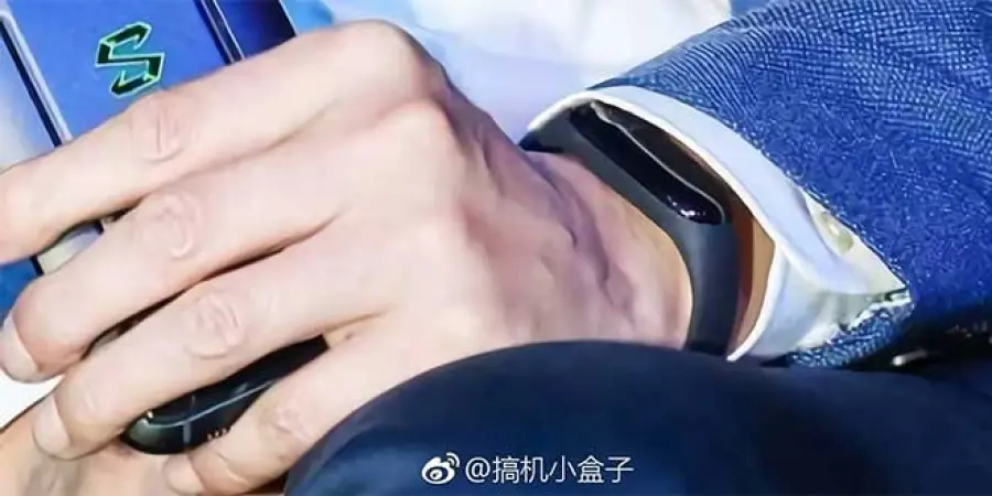 Xiaomi Mi Band 3 al polso di Lei Jun: annuncio imminente?