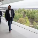 Apple: il principe saudita incontra Tim Cook per discutere di educazione e sviluppo app