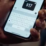Apple Pay e iMessage, tutto molto facile nello spot di Apple