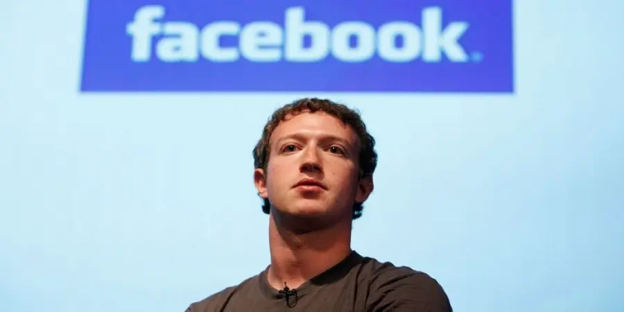 Facebook ferma Analytica, il piano di Zuckerberg per recuperare la fiducia degli iscritti