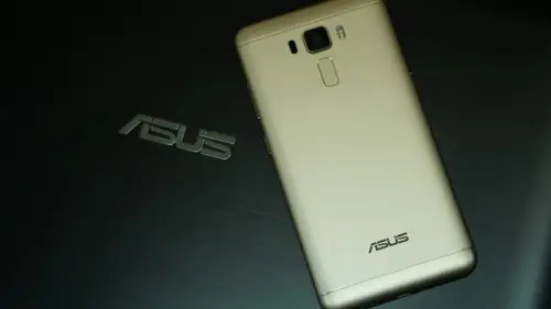 Diversi ASUS Zenfone 3 si preparano ad Android Oreo