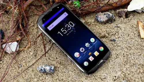 OUKITEL K5000 resiste ad ogni tortura