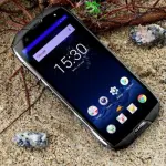 OUKITEL K5000 resiste ad ogni tortura