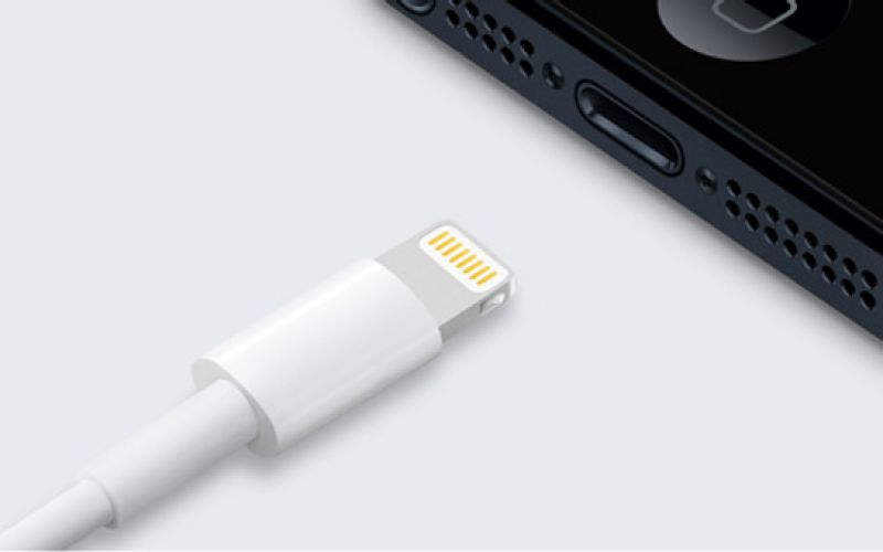 Il prossimo connettore Lightning di Apple potrebbe essere impermeabile