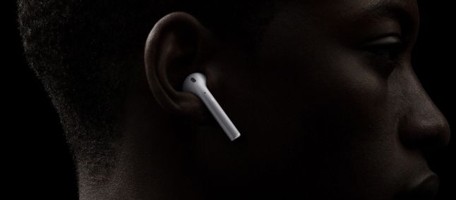 Apple, una nuova linea di cuffie entro la fine dell’anno