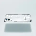 Nothing Phone (1): prezzo accessibile, ottimi compromessi e un design stiloso