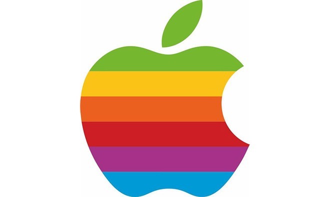 Il logo Apple color arcobaleno potrebbe presto ritornare