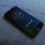 La pellicola schermo di Moto Z2 Force mostra segni di cedimento