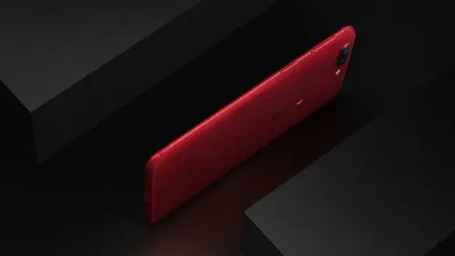 OnePlus 5T Lava Red arriverà in Europa il 5 febbraio