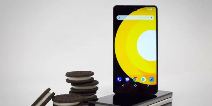 Essential Phone verrà aggiornato direttamente ad Android 8.1 Oreo