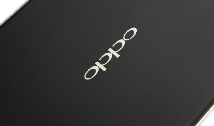 Oppo brevetta uno smartphone con display flessibile
