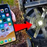 Il nuovo iPhone X se la vede con un tagliaerba