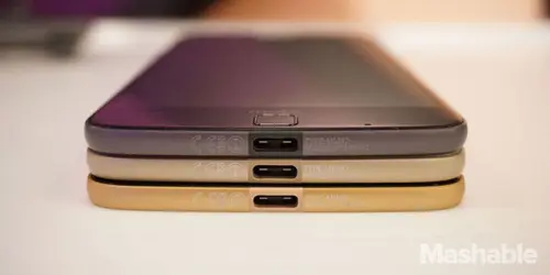 Sony come Apple: smartphone senza jack certificato dalla FCC