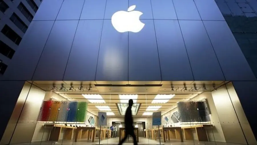 Apple Store online, anche i dipendenti lavorano da casa