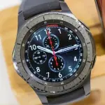 Samsung Gear S3 si aggiorna e risolve i drain della batteria