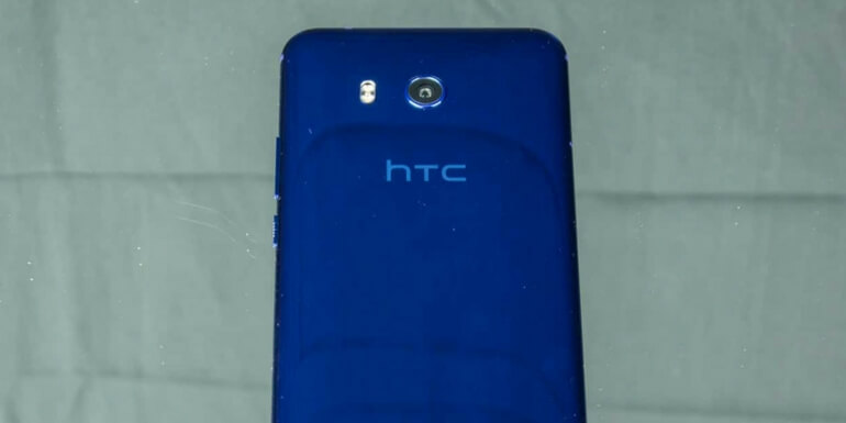 HTC U11 EYEs: previste due varianti con SoC Snapdragon 652 e 660