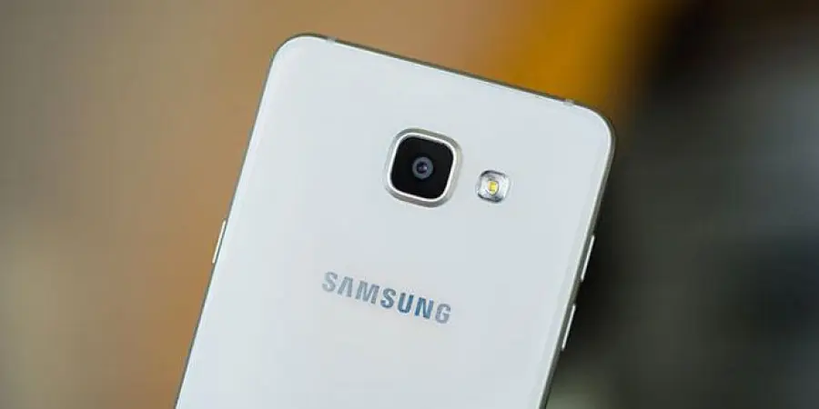 Una lista anticipa gli smartphone Samsung aggiornati ad Oreo