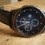 Samsung Gear S2 si aggiorna dopo un lungo letargo