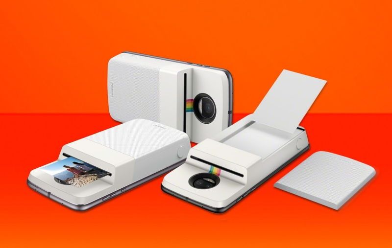 Moto Z si trasforma in Polaroid con il Moto Mod Insta-Share Printer