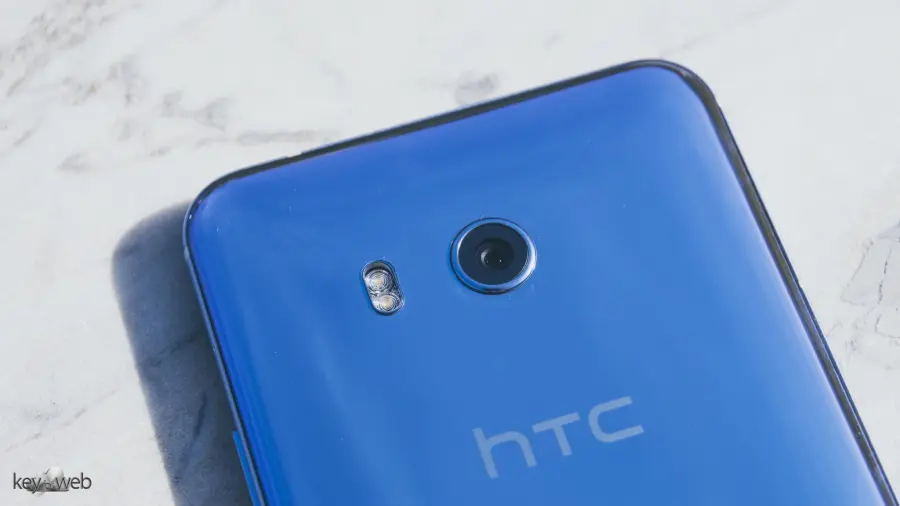 HTC U11 appare su GeekBench con a bordo Android 8.0 Oreo